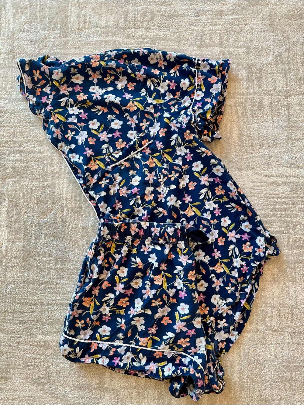 Victoria’s Secret Two Piece Sleep Set - Picture 3 of 6